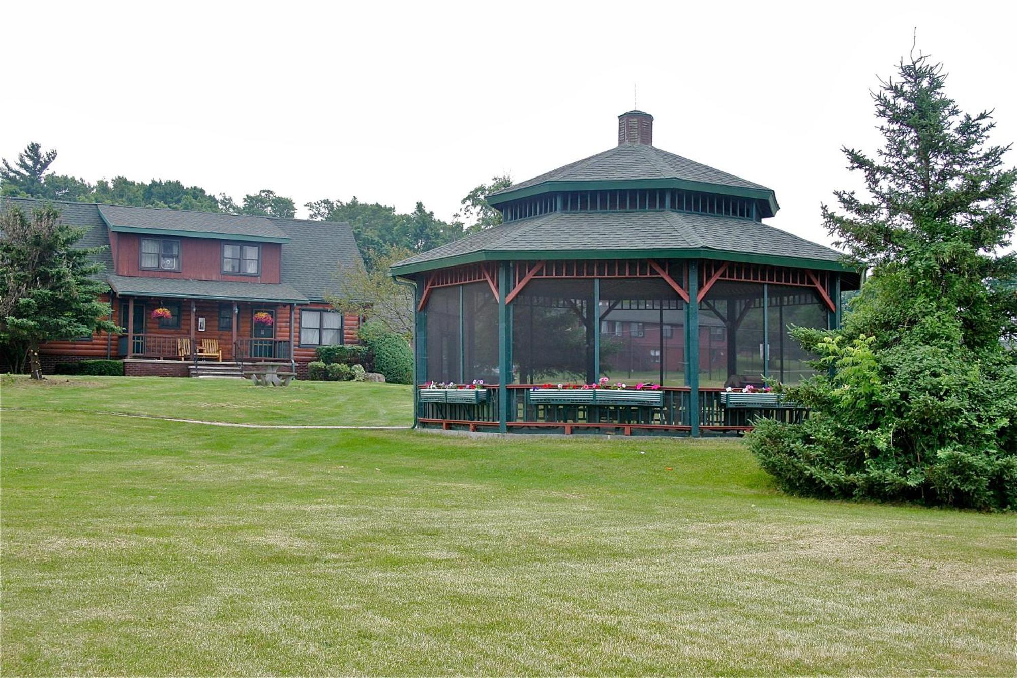 Stone Fence Resort Ogdensburg Eksteriør billede