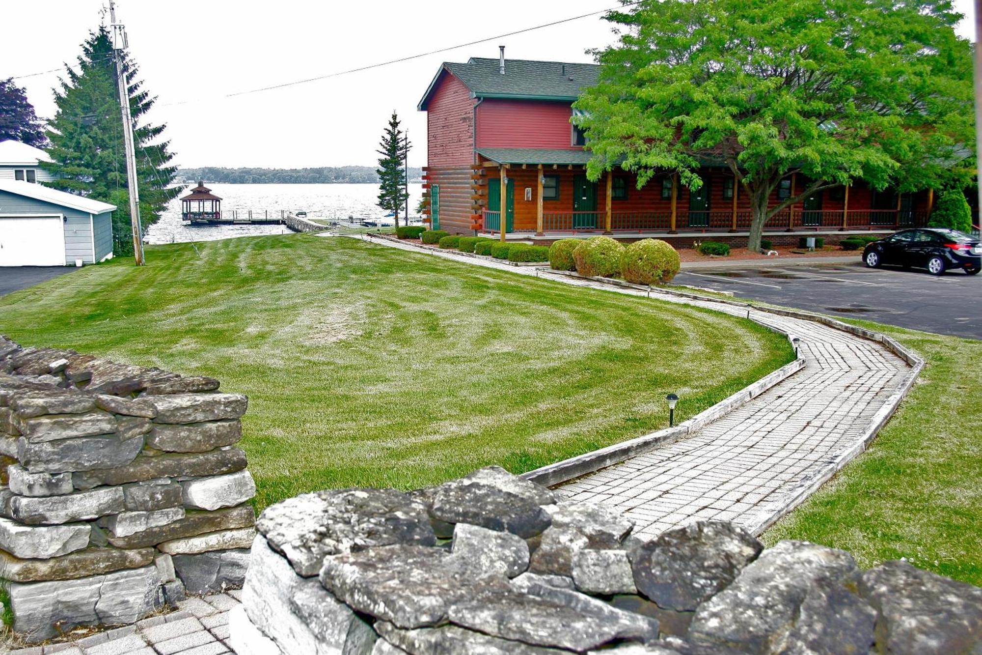 Stone Fence Resort Ogdensburg Eksteriør billede