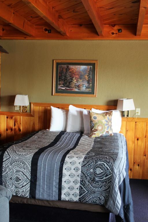 Stone Fence Resort Ogdensburg Eksteriør billede