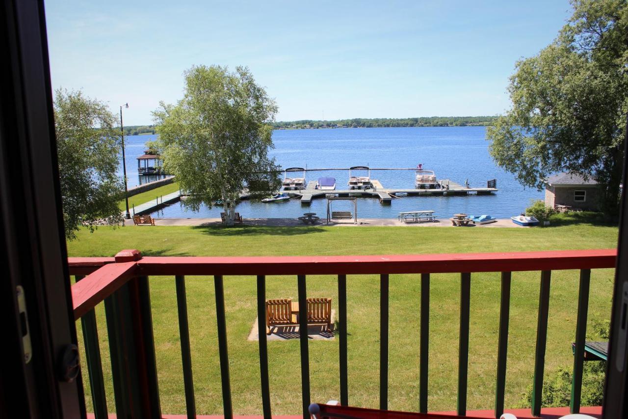 Stone Fence Resort Ogdensburg Eksteriør billede